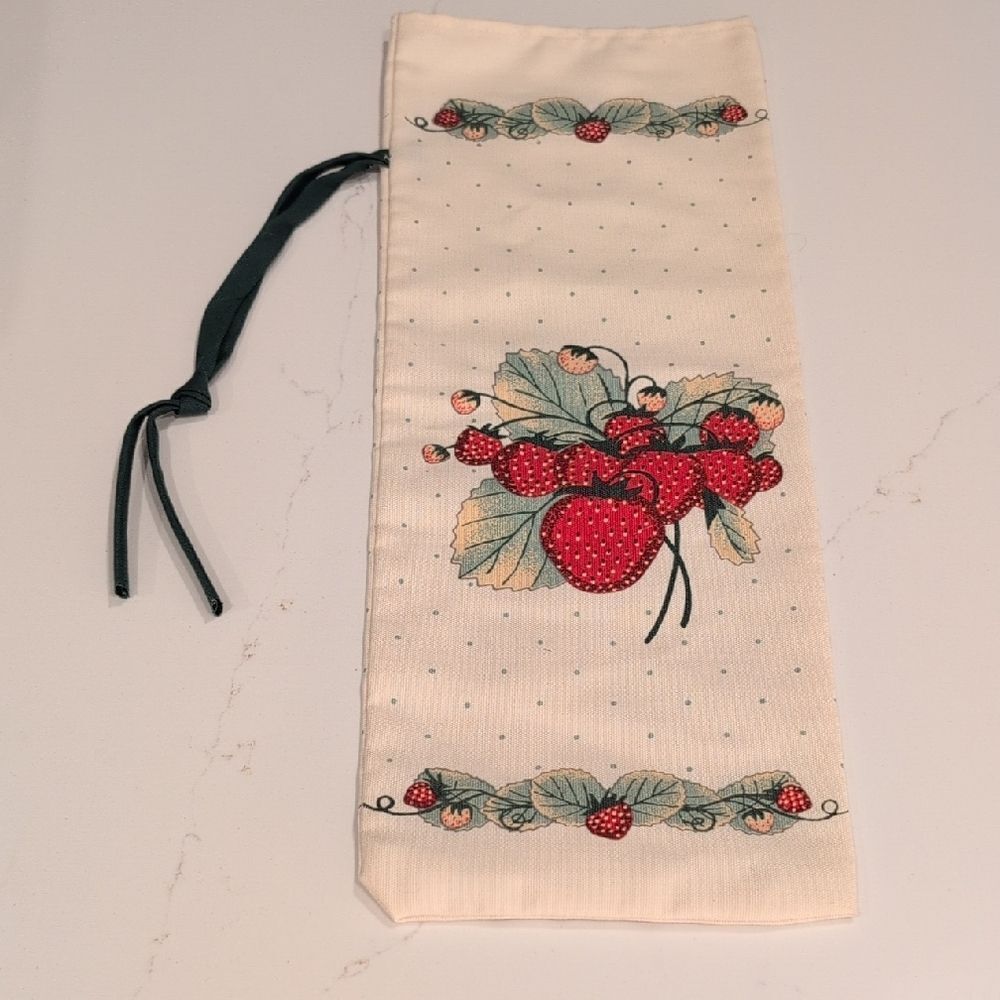 Strawberry Print Cream Wine Bag